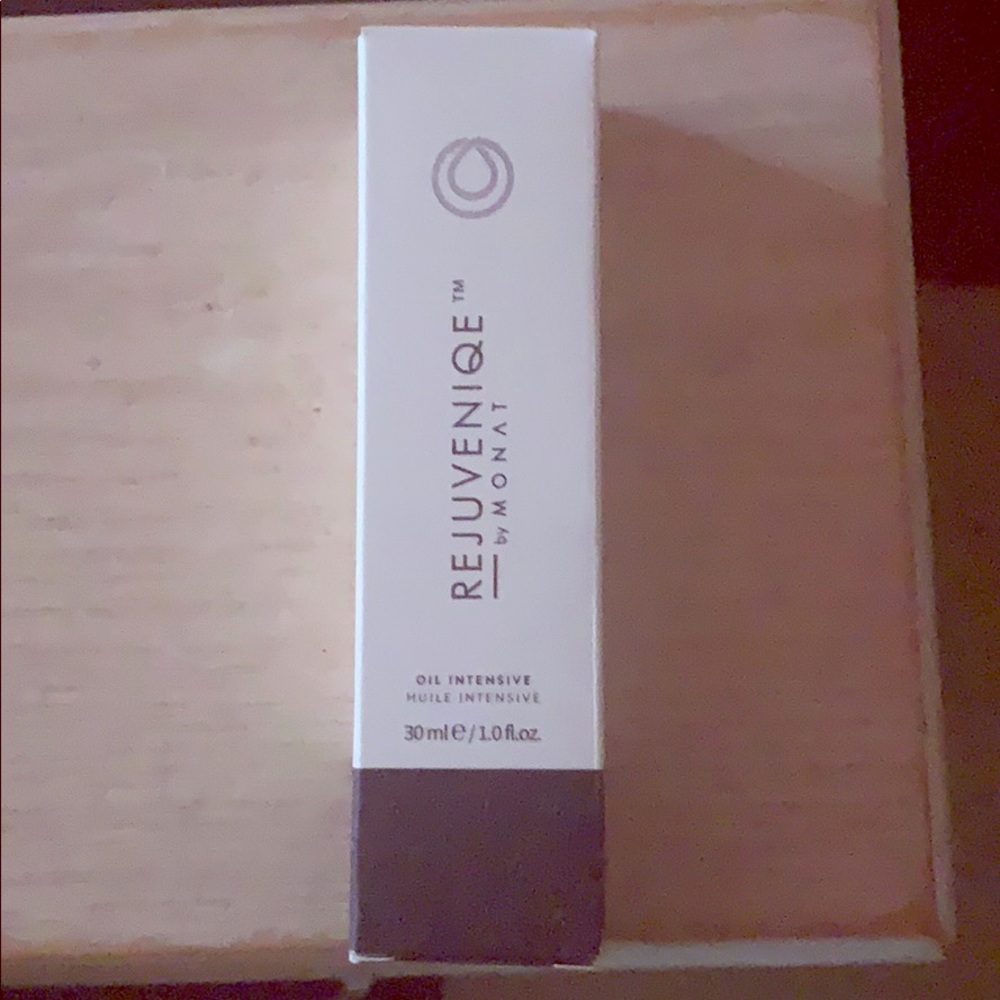 Oil treatment for hair